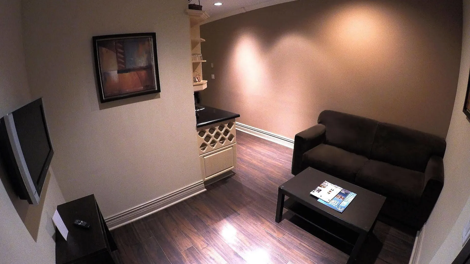 Grand Hotel & Suites Toronto