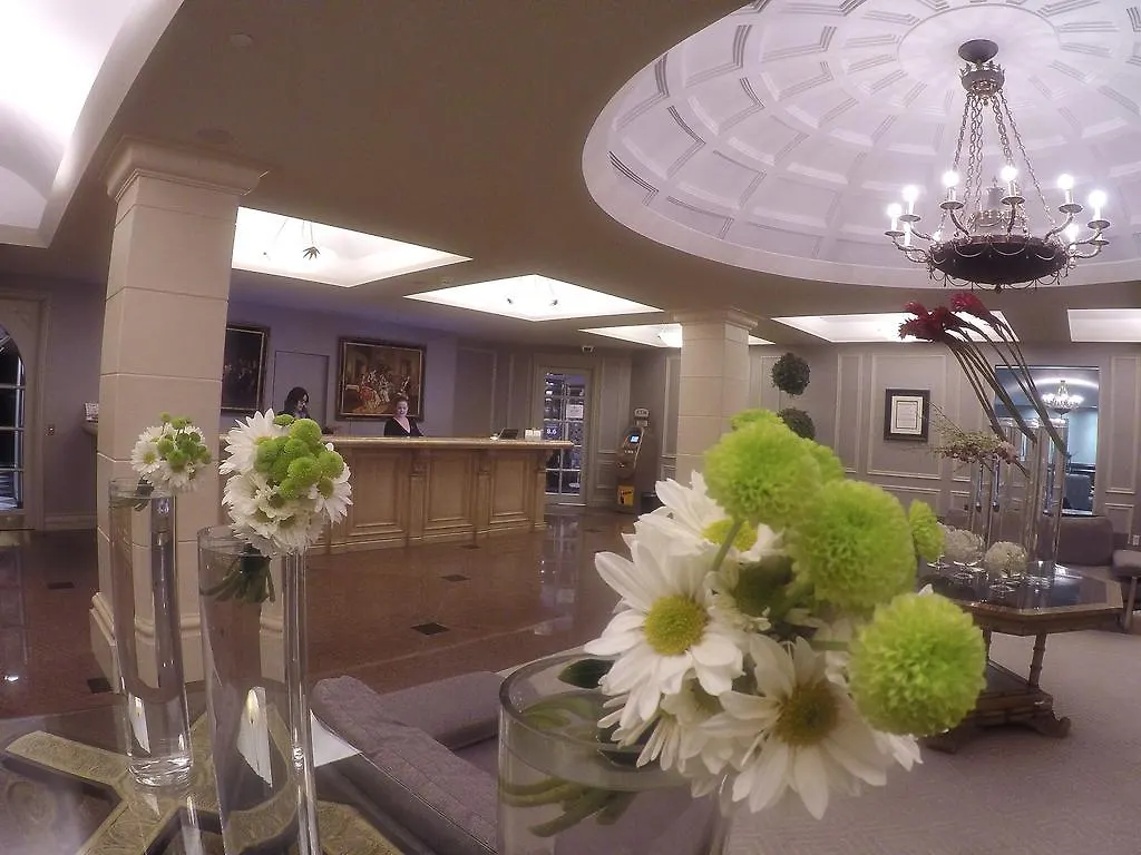 Grand Hotel & Suites Toronto