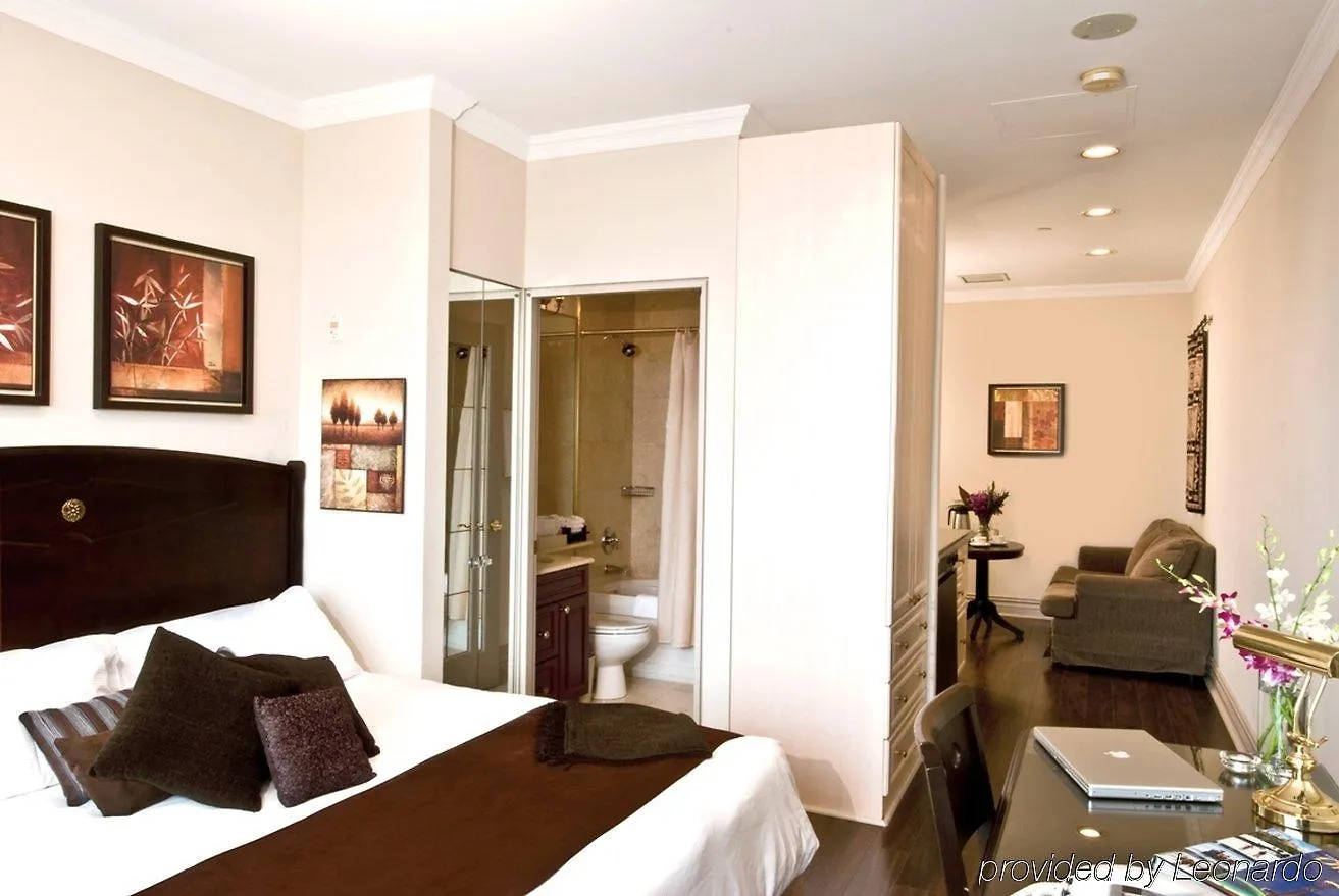 Grand Hotel & Suites Toronto