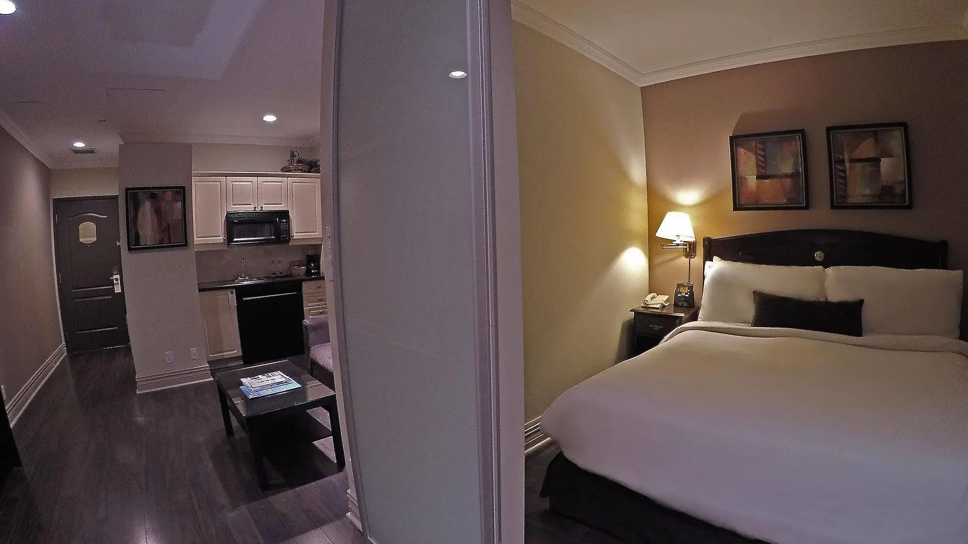 Grand Hotel & Suites Toronto